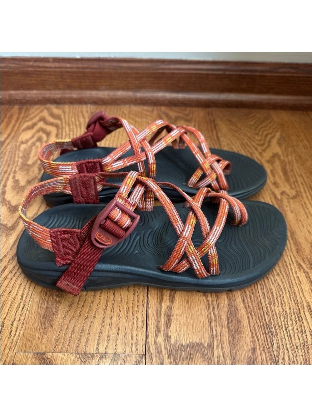 Chaco ZVolv X2 Sandals Womens 9